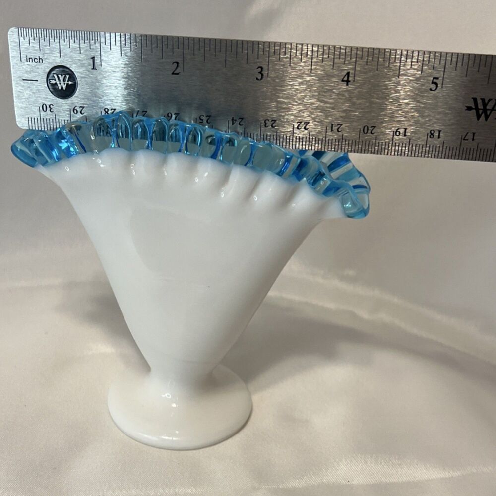 Vintage Milk Glass Vase w/ Blue Ruffled Edge – Fenton Style Art Glass. - Picture 8 of 8